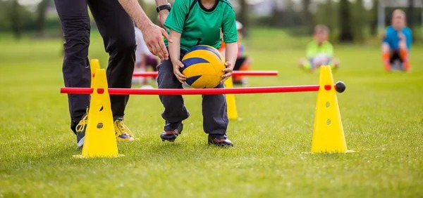 破案了 张子宇为何战江苏被雪藏